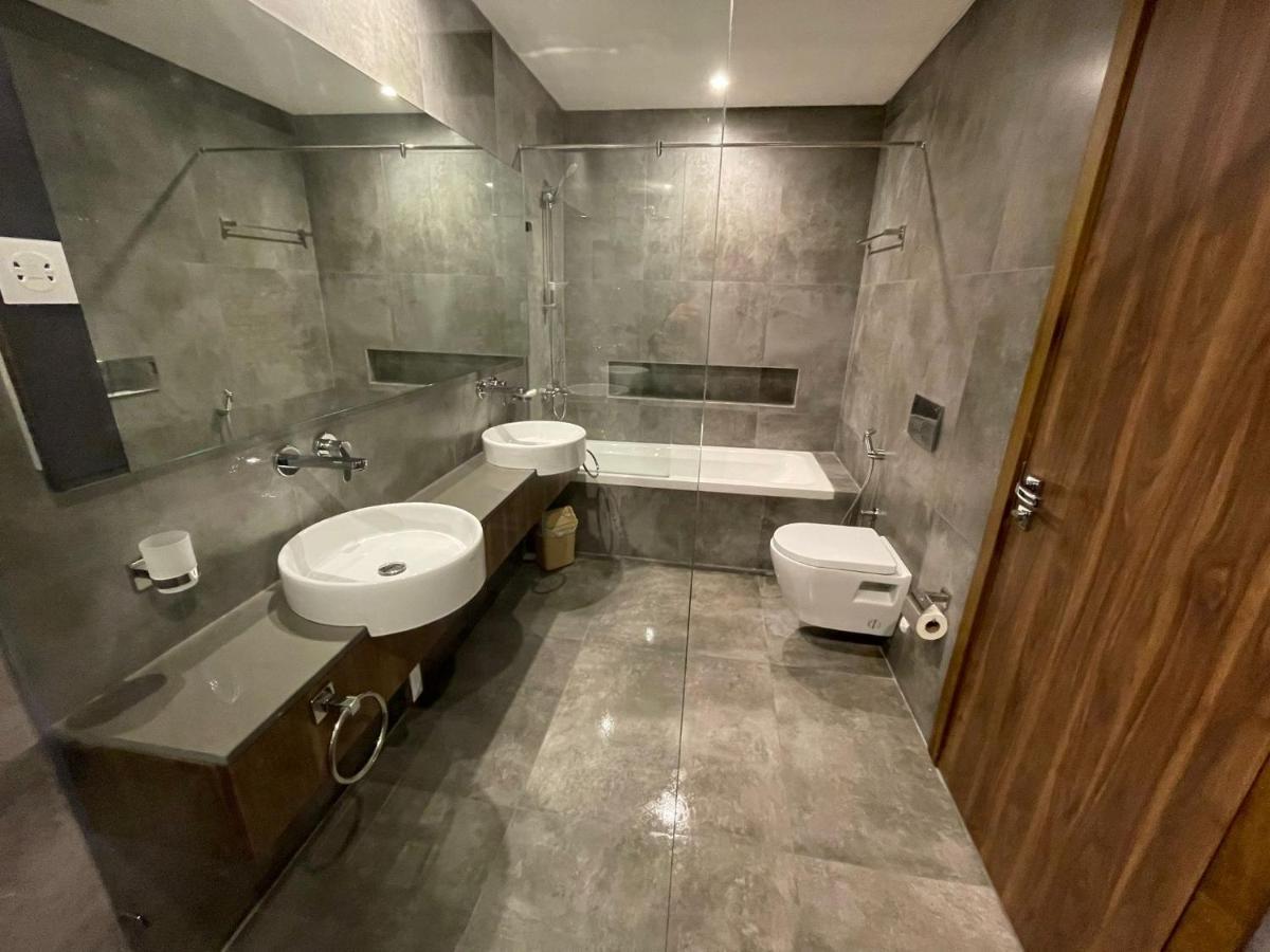 Modern Heights Hotel Manama Exterior photo
